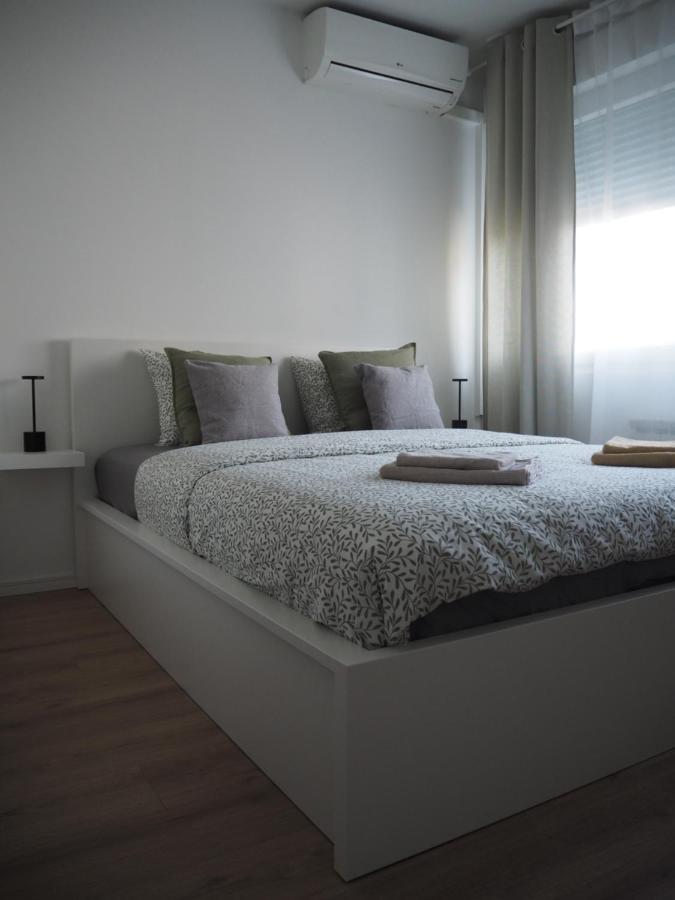 Simon Apartma *